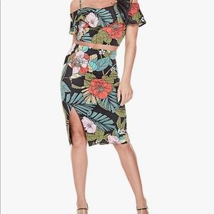 GUESS Women’s 2 Piece Skirt and Crop top